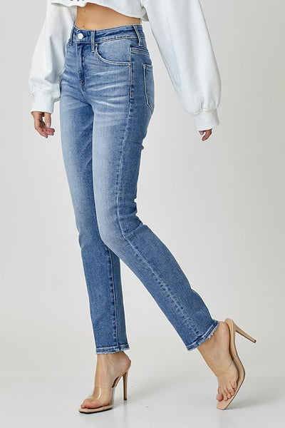 Hillary Curvy Relaxed Skinny Jeans | RISEN